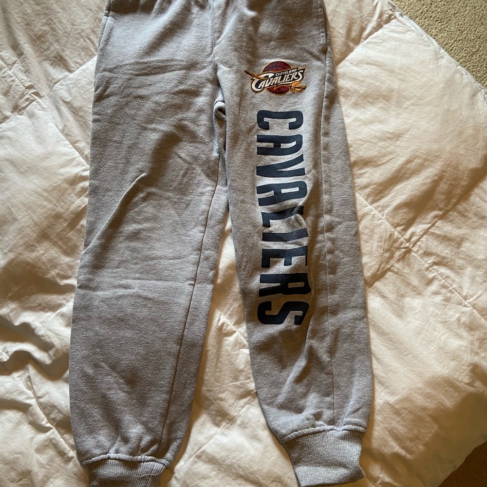 NBA Cleveland Cavs joggers sweats